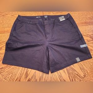 A.N.A. Women’s Black Shorts Size 18W
